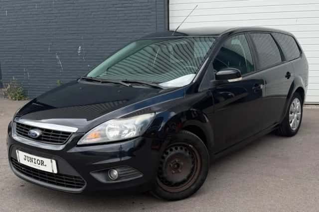 Ford Focus (2011) thumbnail 1