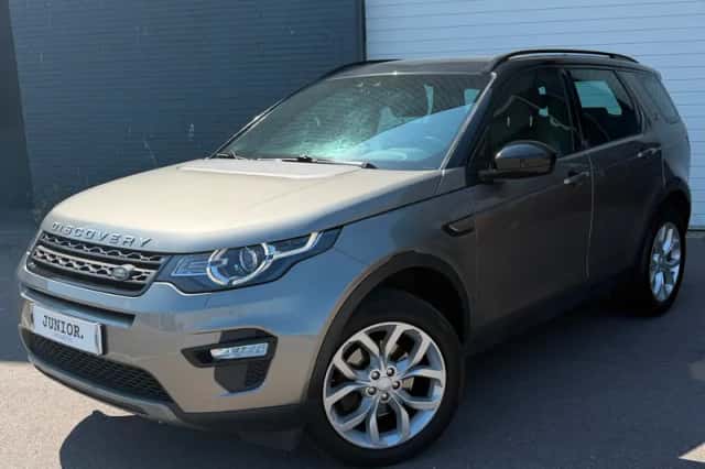 Land Rover Discovery Sport (2017) thumbnail 1