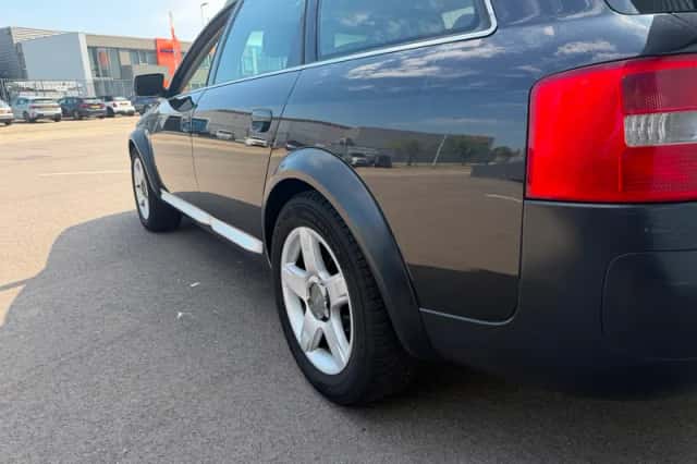 Audi Allroad Quattro (2004) thumbnail 5