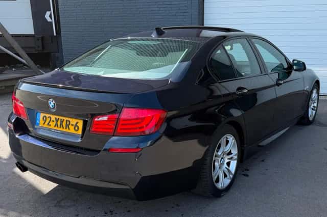 BMW 5-Serie (2012) thumbnail 6