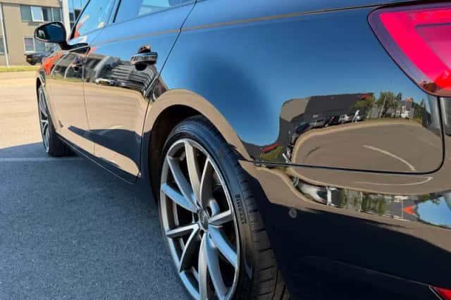 Audi A4 (2016) thumbnail 5