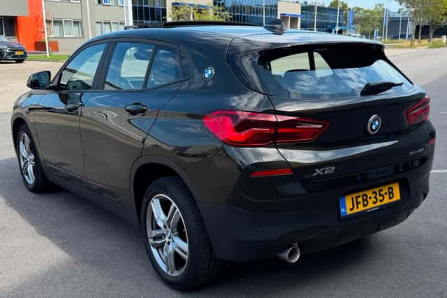 BMW X2 (2019) thumbnail 4