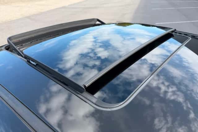 BMW X2 (2019) thumbnail 6