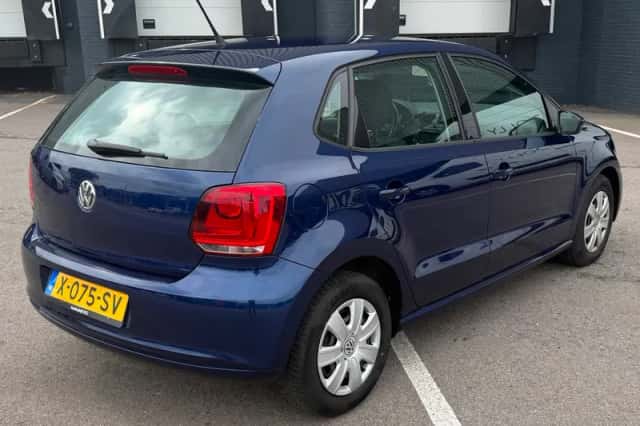 Volkswagen Polo (2011) thumbnail 5