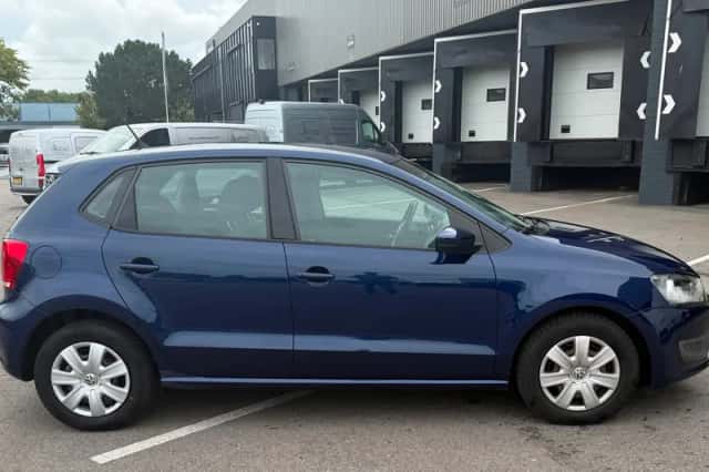 Volkswagen Polo (2011) thumbnail 6