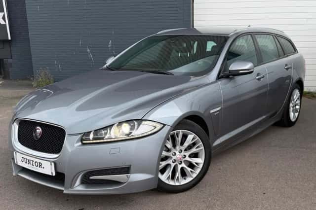Jaguar XF (2014) thumbnail 1