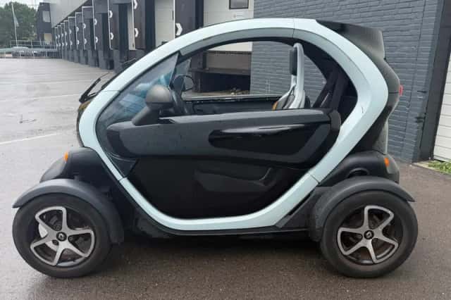 Renault Twizy (2015) thumbnail 3