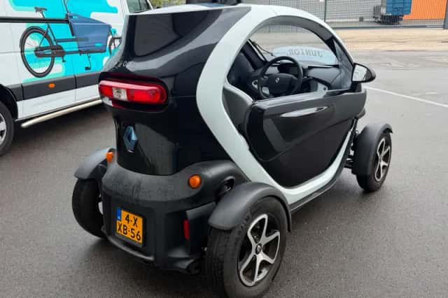Renault Twizy (2015) thumbnail 5