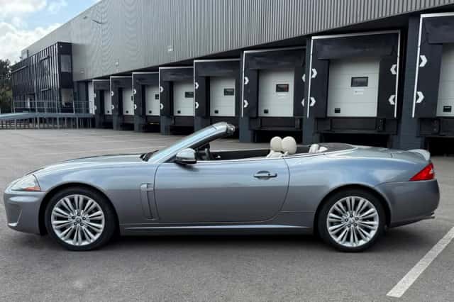 Jaguar XK (2010) thumbnail 3