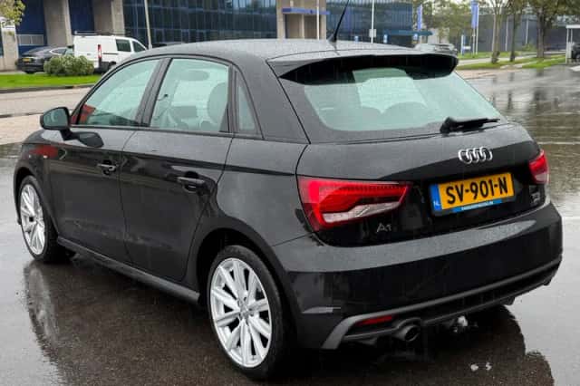 Audi A1 (2018) thumbnail 4