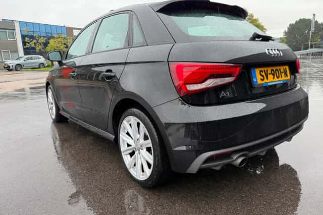 Audi A1 (2018) thumbnail 5