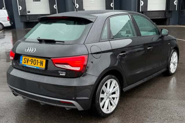 Audi A1 (2018) thumbnail 6