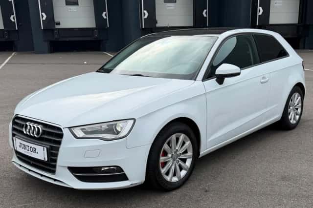 Audi A3 (2012) thumbnail 2