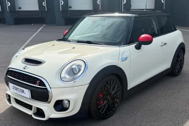 MINI John Cooper Works (2014) thumbnail 2