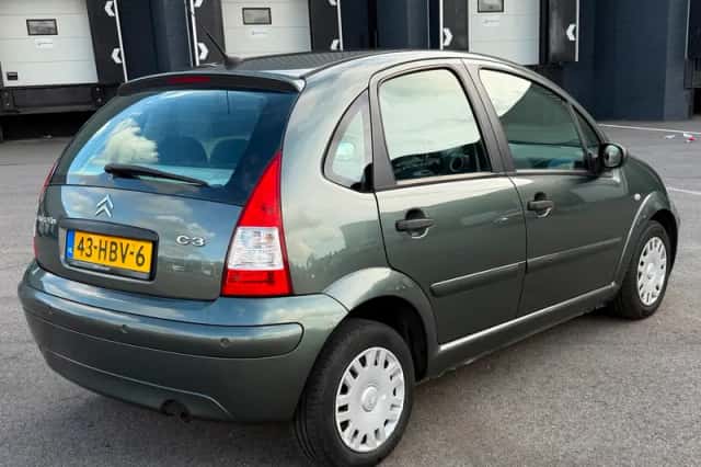Citroën C3 (2008) thumbnail 6