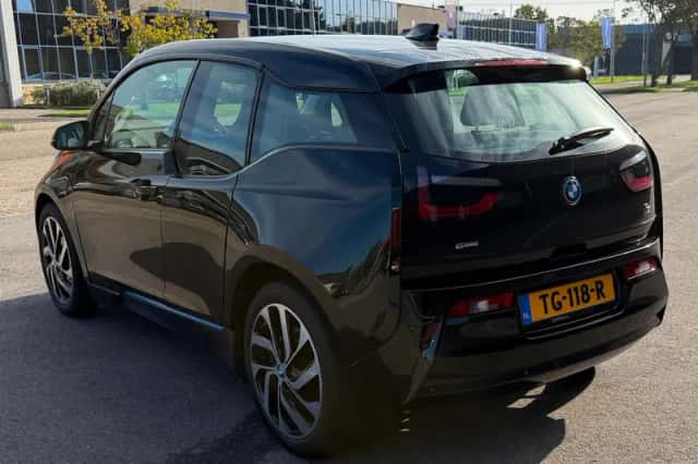 BMW i3 (2015) thumbnail 4