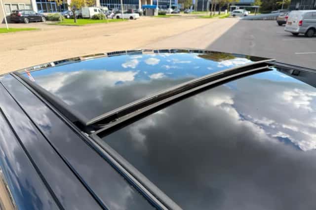 Land Rover Range Rover Sport (2013) thumbnail 6