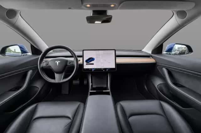 Tesla Model 3 (2019) thumbnail 4