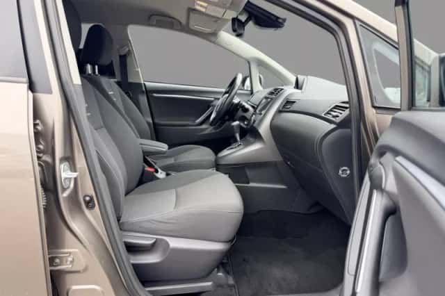 Toyota Verso (2017) thumbnail 6