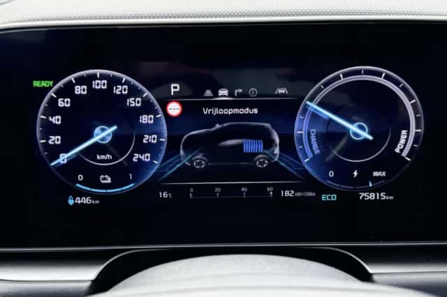 Kia Niro (2024) thumbnail 5
