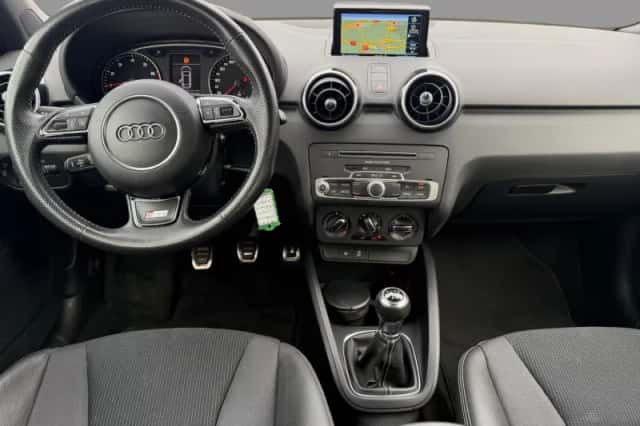 Audi A1 (2019) thumbnail 3
