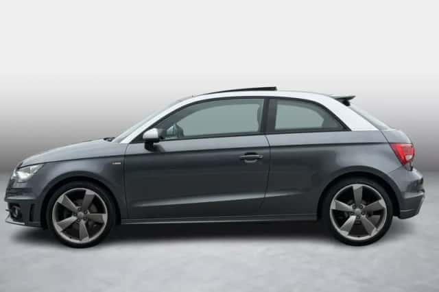 Audi A1 (2011) thumbnail 5