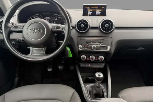 Audi A1 (2017) thumbnail 3