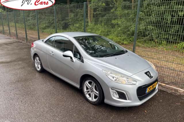 Peugeot 308 (2012) thumbnail 1