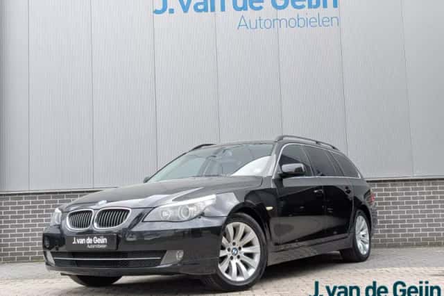 BMW 5-Serie (2009) thumbnail 1