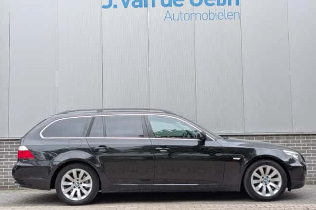 BMW 5-Serie (2009) thumbnail 6