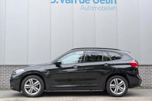 BMW X1 (2020) thumbnail 3