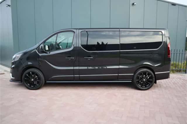 Renault Trafic (2024) thumbnail 4
