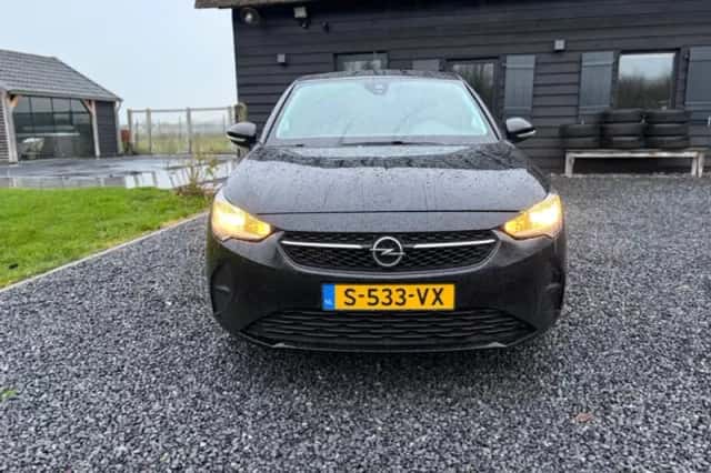 Opel Corsa (2023) thumbnail 2