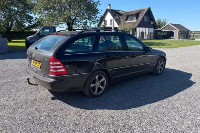 Mercedes-Benz C-Klasse (2006) thumbnail 4