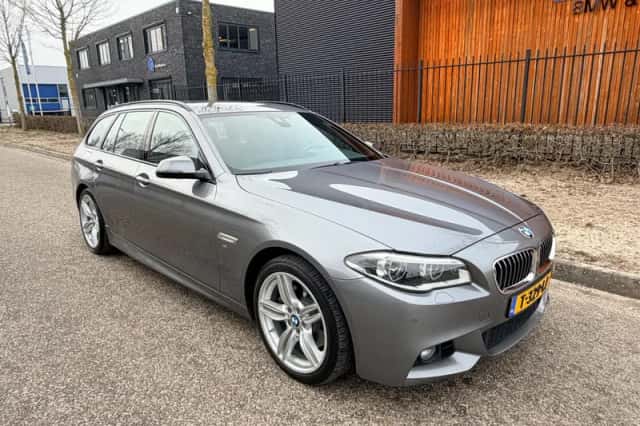 BMW 5-Serie (2015) thumbnail 6
