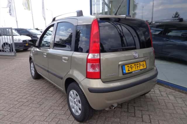 Fiat Panda (2012) thumbnail 3