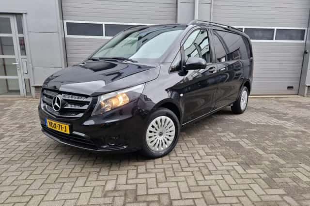 Mercedes-Benz Vito (2018) thumbnail 1