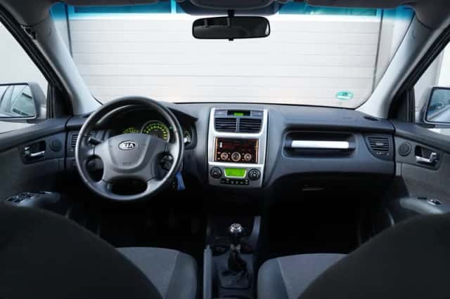 Kia Sportage (2008) thumbnail 5