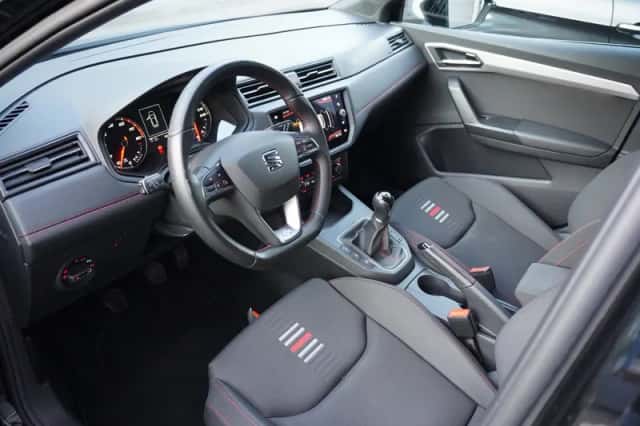 SEAT Ibiza (2019) thumbnail 3