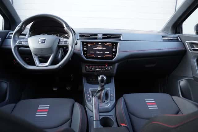 SEAT Ibiza (2019) thumbnail 5