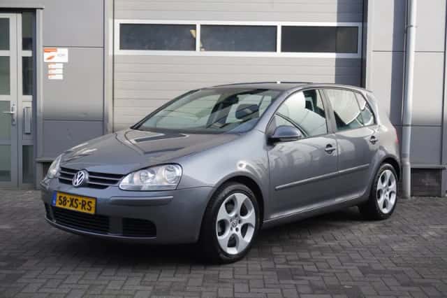 Volkswagen Golf (2005) thumbnail 1