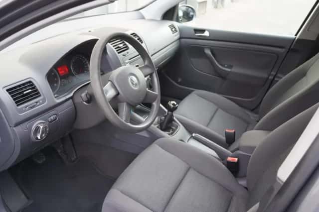 Volkswagen Golf (2005) thumbnail 3