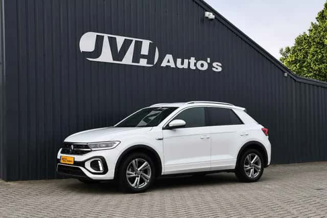 Volkswagen T-Roc (2022) thumbnail 1