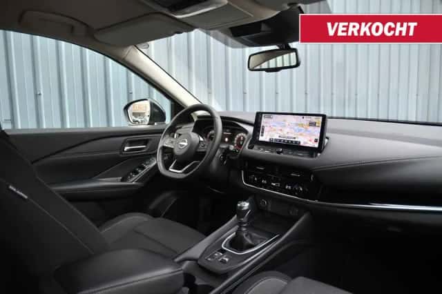 Nissan Qashqai (2022) thumbnail 3