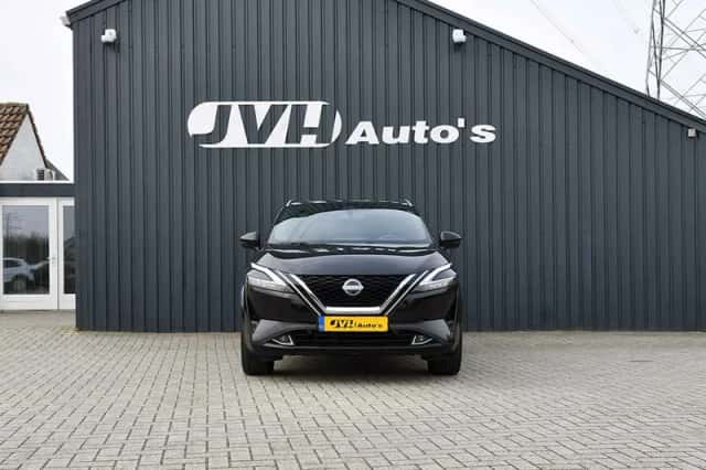 Nissan Qashqai (2023) thumbnail 4