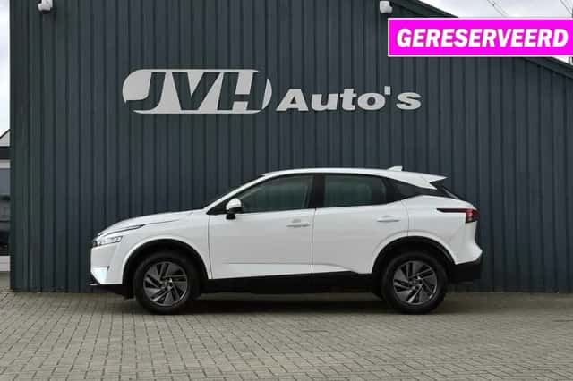 Nissan Qashqai (2023) thumbnail 2