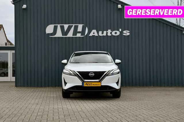 Nissan Qashqai (2023) thumbnail 4
