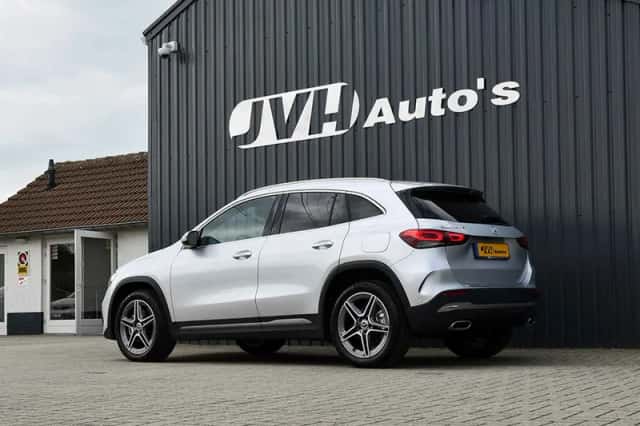 Mercedes-Benz GLA-Klasse (2022) thumbnail 3