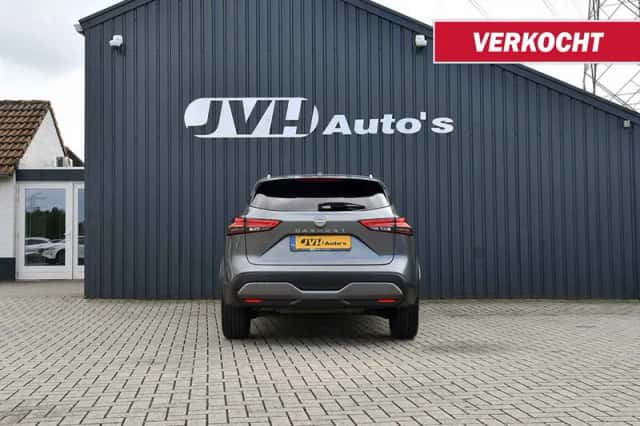 Nissan Qashqai (2023) thumbnail 5