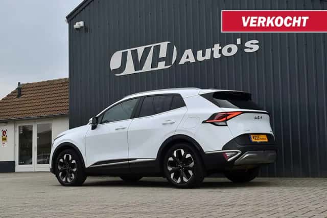 Kia Sportage (2023) thumbnail 2